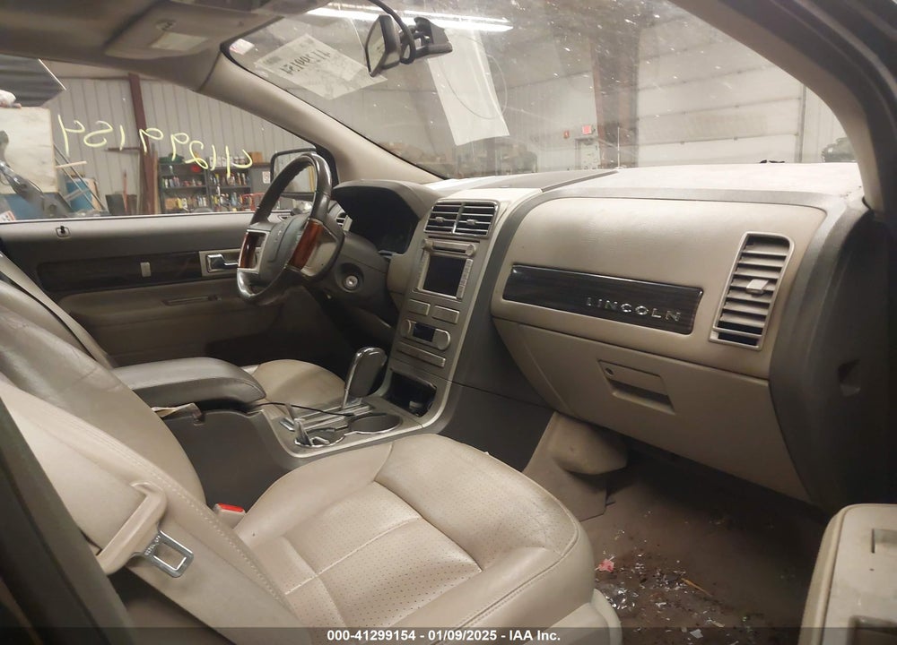 2007 LINCOLN MKX VIN: 2LMDU88C37BJ31189