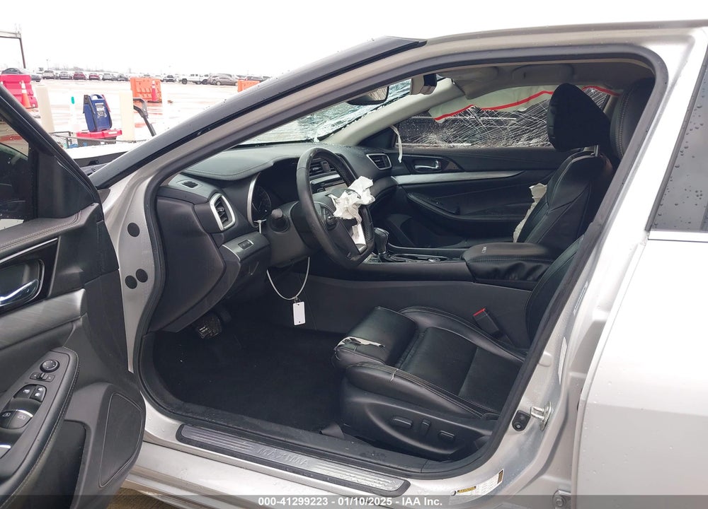 2018 NISSAN MAXIMA VIN: 1N4AA6AP4JC382717