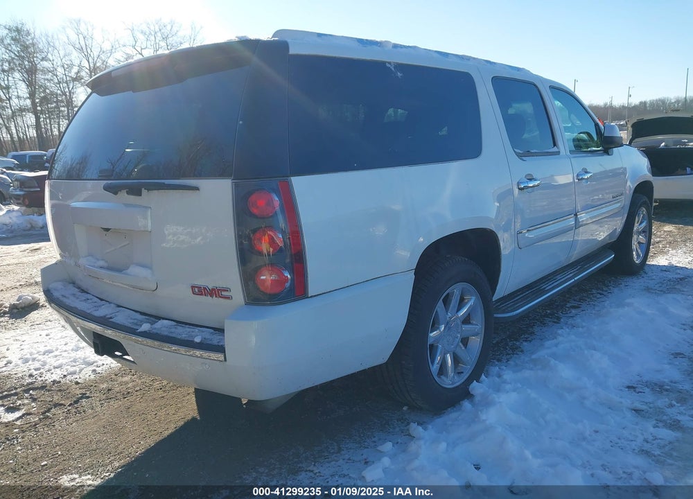 2008 GMC YUKON XL 1500 DENALI VIN: 1GKFK66808J137955