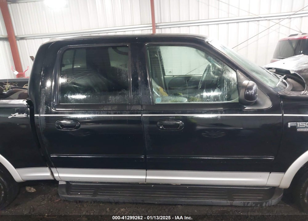 2002 FORD F-150 LARIAT/XLT VIN: 1FTRW08L02KC89330