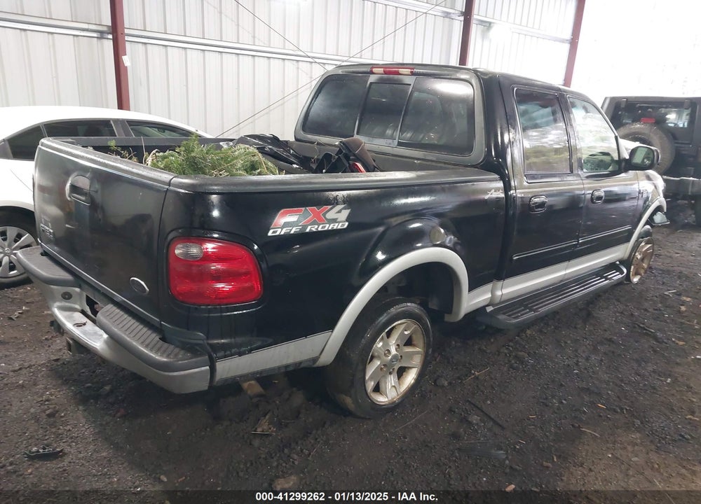 2002 FORD F-150 LARIAT/XLT VIN: 1FTRW08L02KC89330