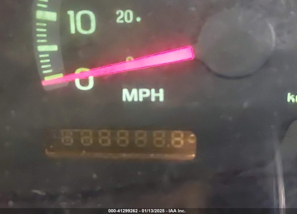 2002 FORD F-150 LARIAT/XLT VIN: 1FTRW08L02KC89330
