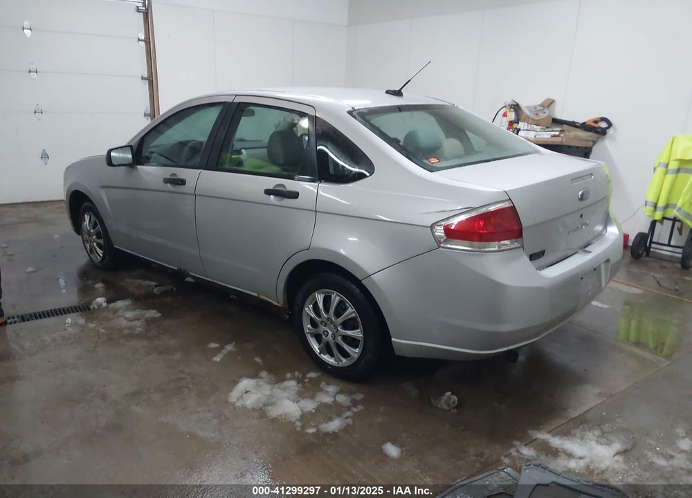 2009 FORD FOCUS S VIN: 1FAHP34N99W184134