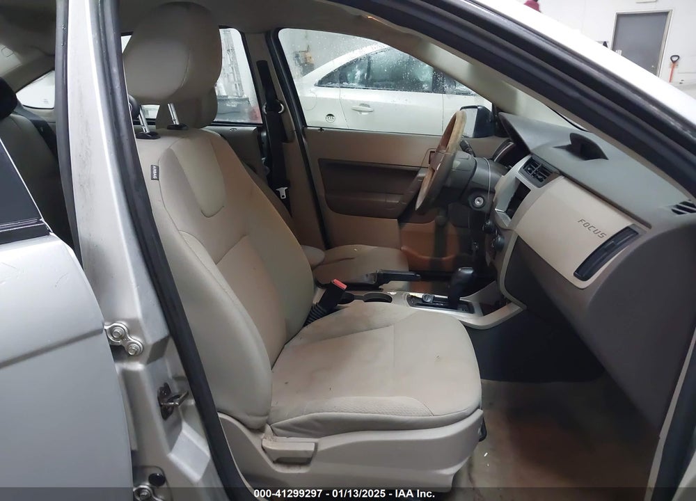 2009 FORD FOCUS S VIN: 1FAHP34N99W184134