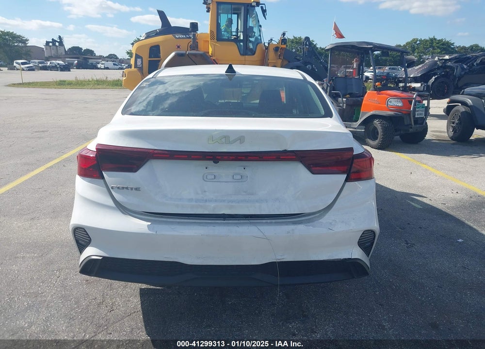 2022 KIA FORTE LXS VIN: 3KPF24AD5NE437522