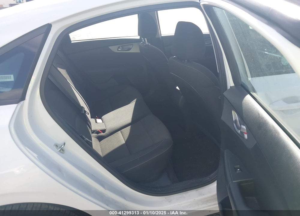 2022 KIA FORTE LXS VIN: 3KPF24AD5NE437522
