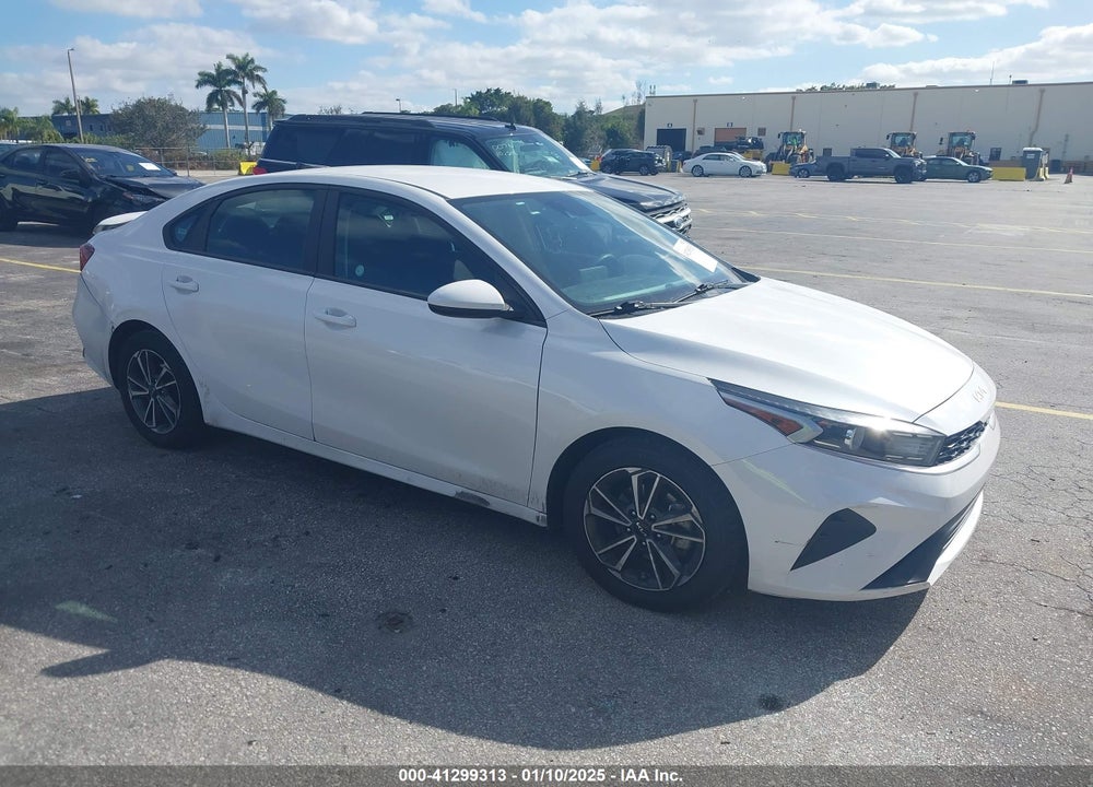 2022 KIA FORTE LXS VIN: 3KPF24AD5NE437522