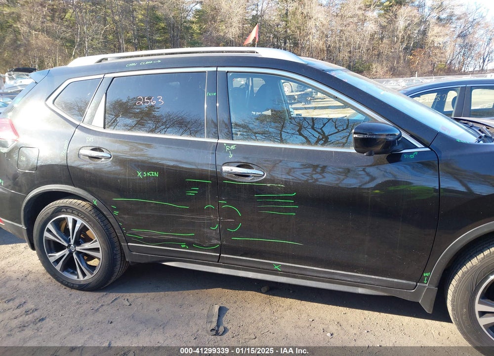 2019 NISSAN ROGUE VIN: JN8AT2MV6KW380351