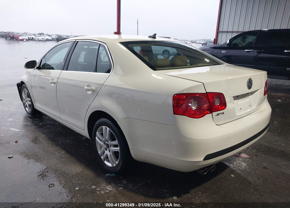 2007 VOLKSWAGEN JETTA 2.5 VIN: 3VWRG71K77M118482