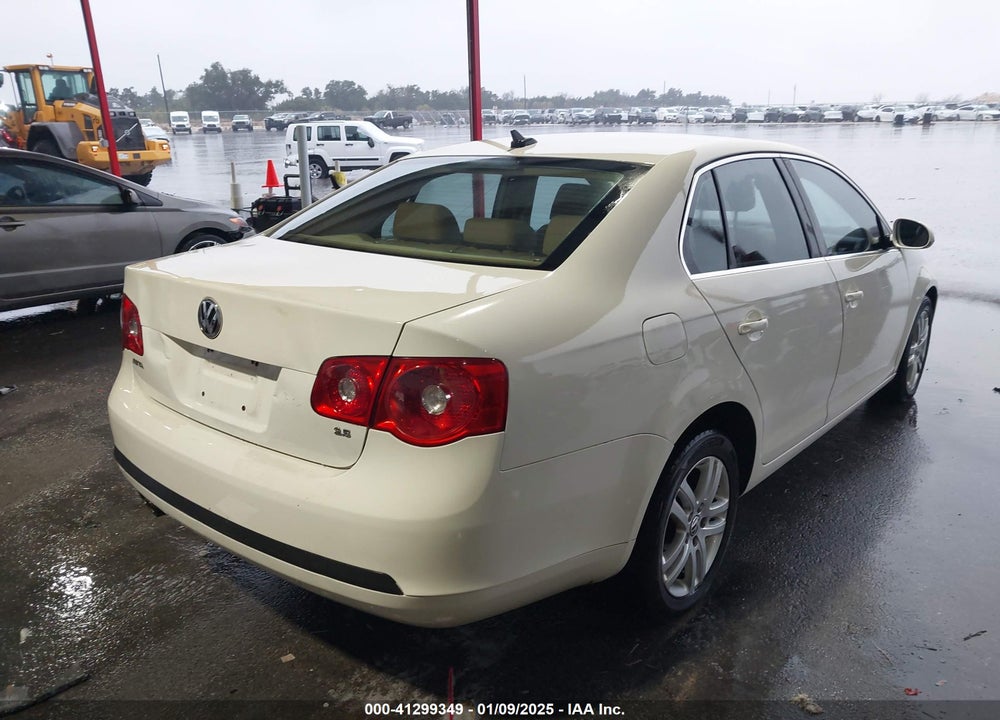 2007 VOLKSWAGEN JETTA 2.5 VIN: 3VWRG71K77M118482