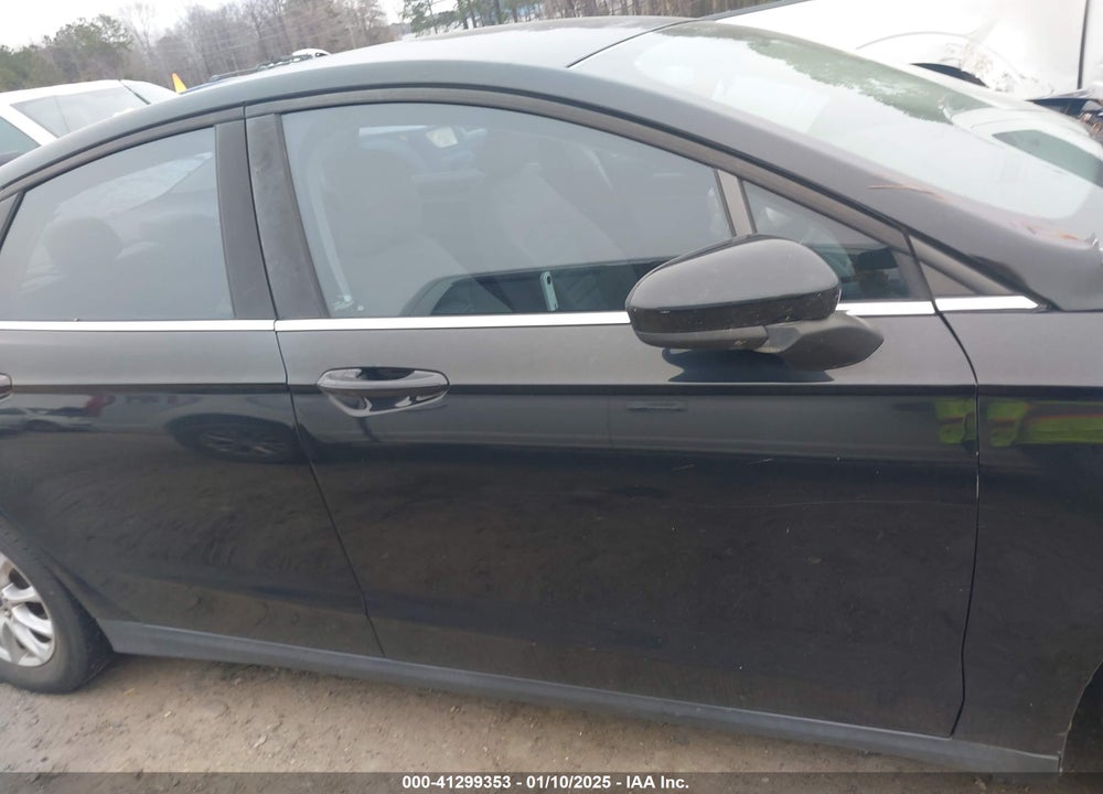 2016 FORD FUSION VIN: 3FA6P0G75GR169570