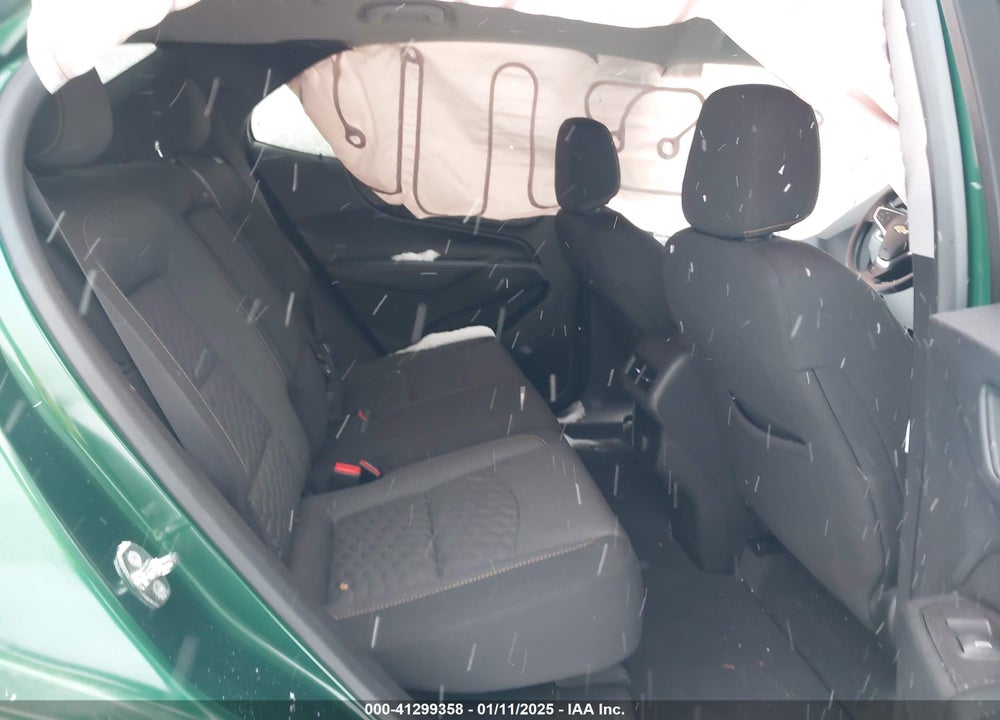 2018 CHEVROLET EQUINOX LT VIN: 2GNAXSEV5J6236434