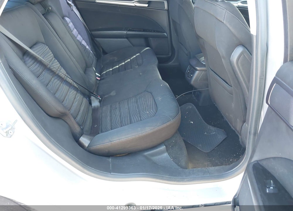 2016 FORD FUSION VIN: 3FA6P0HD4GR268918