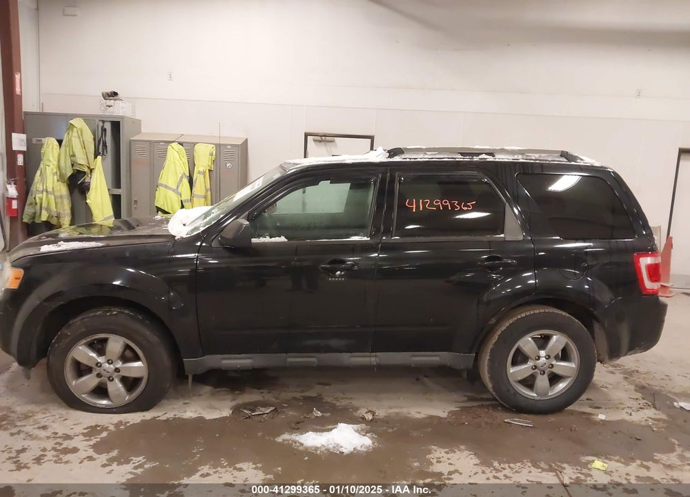 2009 FORD ESCAPE LIMITED VIN: 1FMCU94G29KA93694