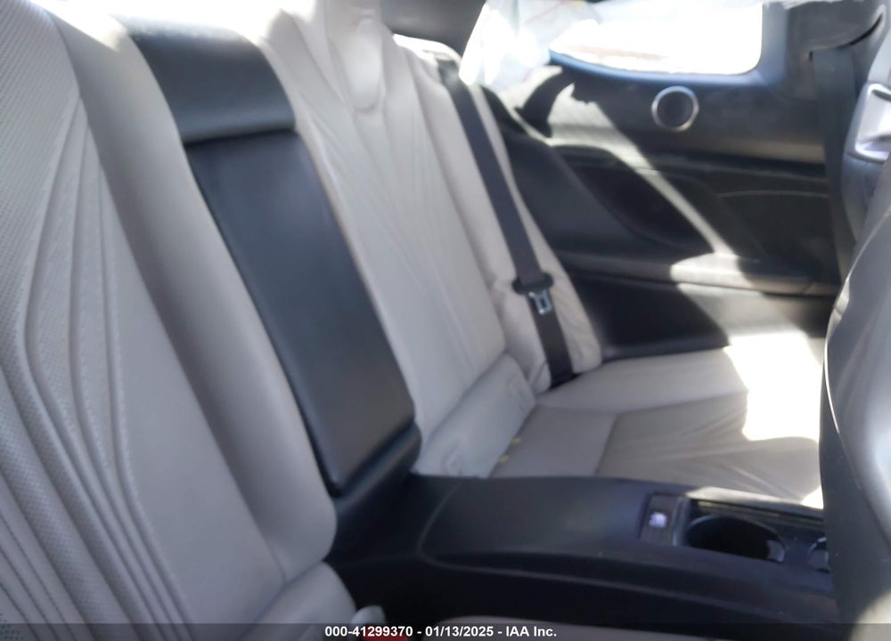 2015 LEXUS RC-F VIN: JTHHP5BC7F5003197