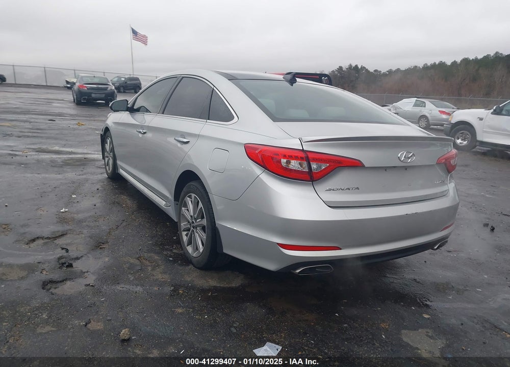 2016 HYUNDAI SONATA VIN: 5NPE34AFXGH379447