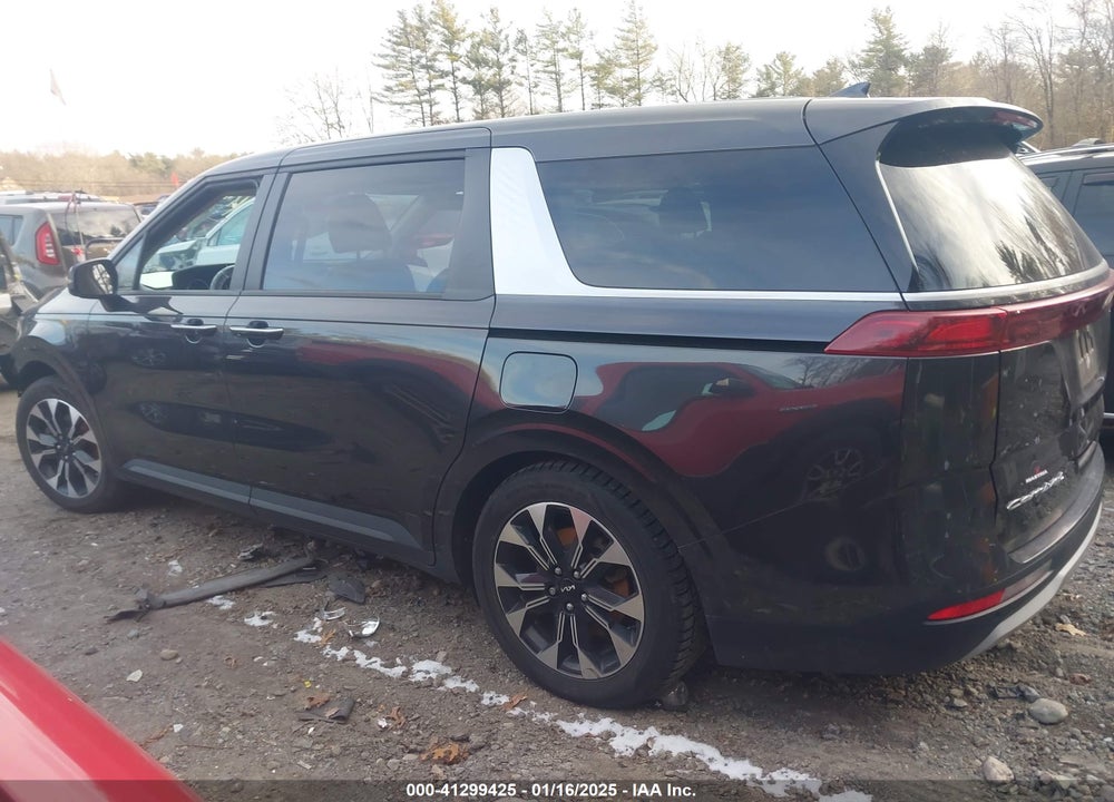 2022 KIA CARNIVAL MPV EX VIN: KNDNC5H33N6093416