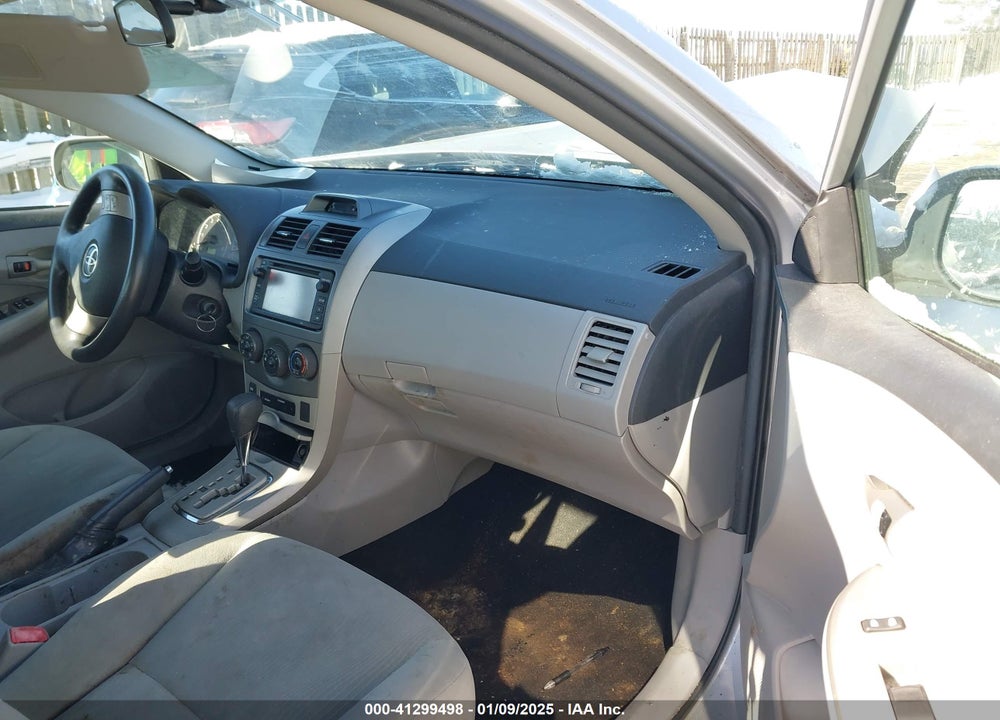 2013 TOYOTA COROLLA LE VIN: 2T1BU4EE0DC058257