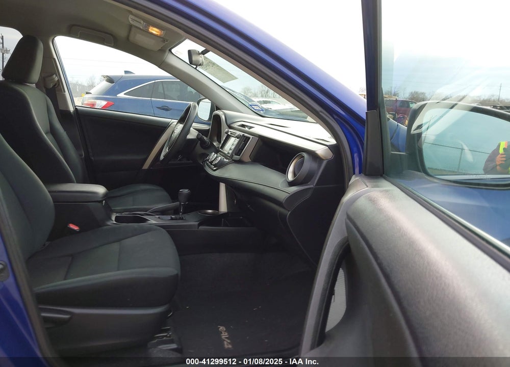 2015 TOYOTA RAV4 LE VIN: 2T3ZFREV3FW142992