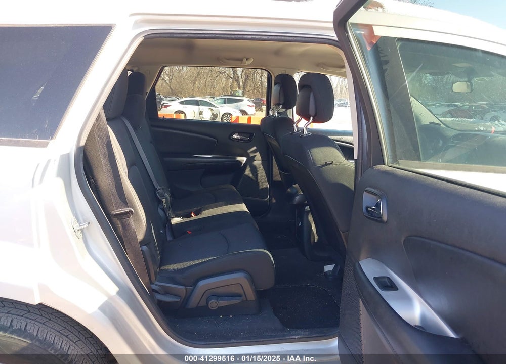2011 DODGE JOURNEY MAINSTREET VIN: 3D4PG1FG4BT509828