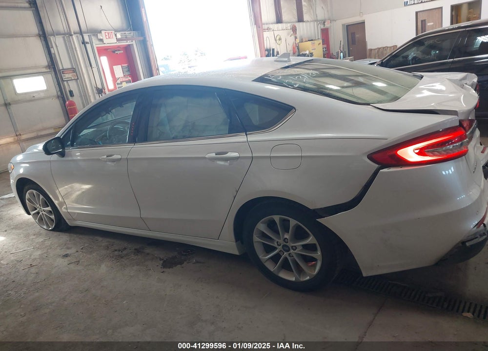 2020 FORD FUSION VIN: 3FA6P0HD6LR251595