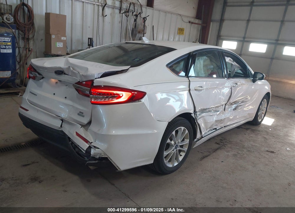 2020 FORD FUSION VIN: 3FA6P0HD6LR251595