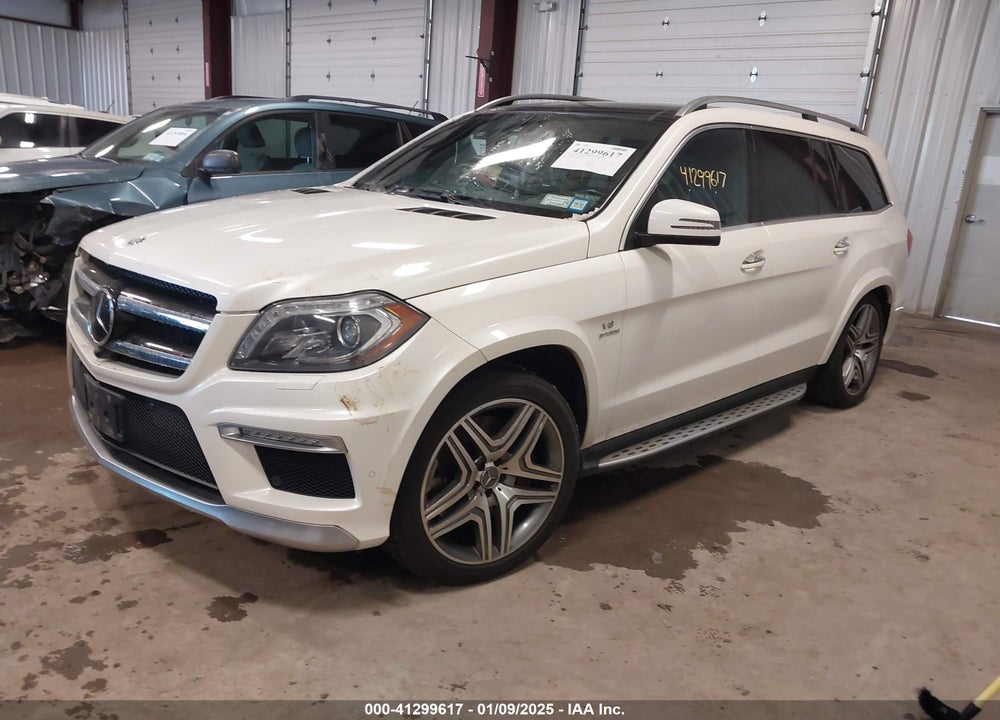 2015 MERCEDES-BENZ GL 63 AMG 4MATIC VIN: 4JGDF7EE8FA448000