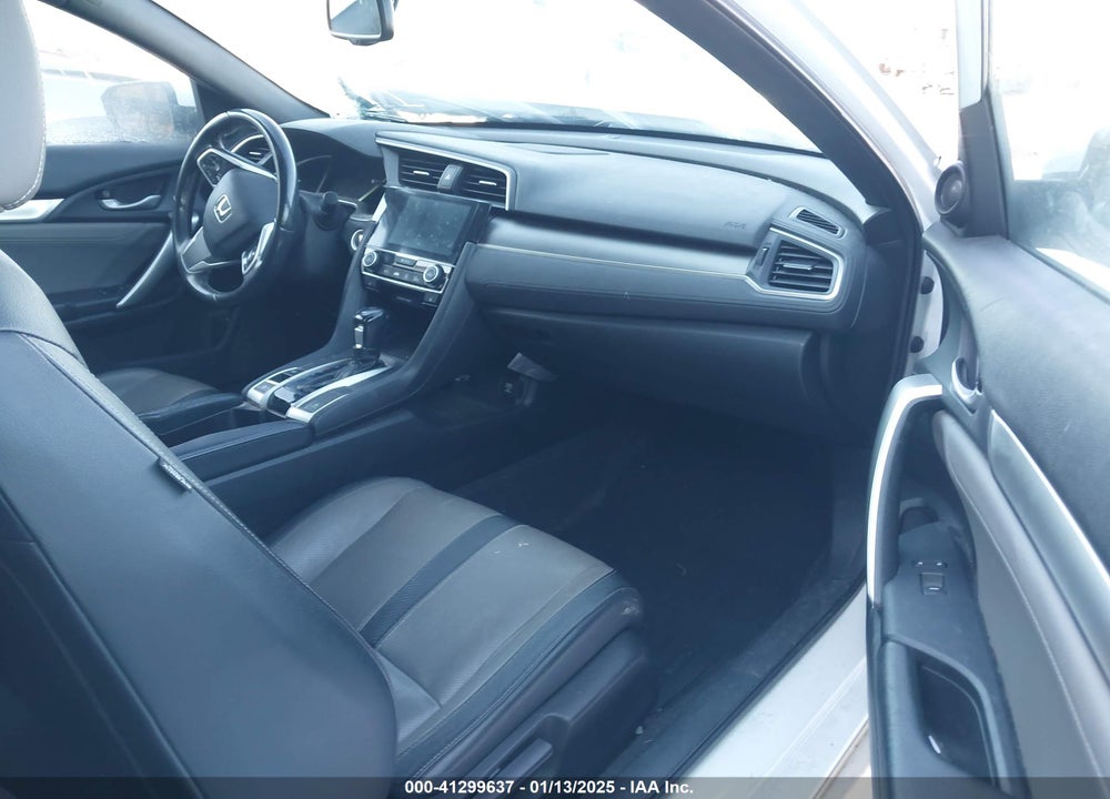 2018 HONDA CIVIC VIN: 2HGFC3B76JH352964