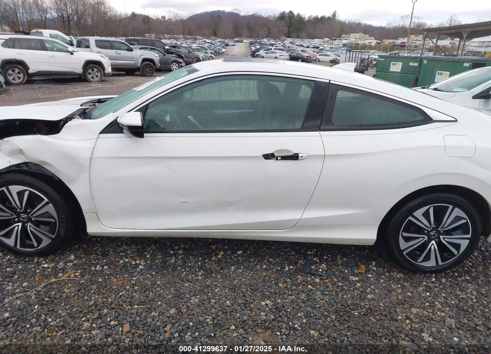 2018 HONDA CIVIC VIN: 2HGFC3B76JH352964