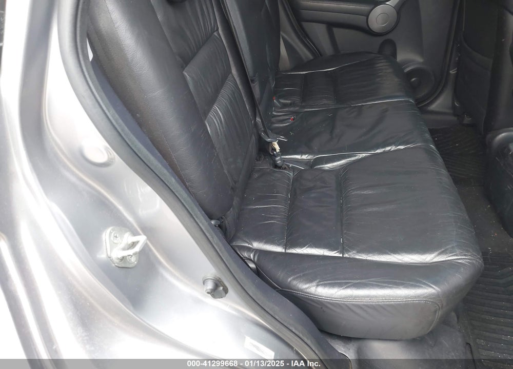 2008 HONDA CR-V EX-L VIN: JHLRE48758C073220