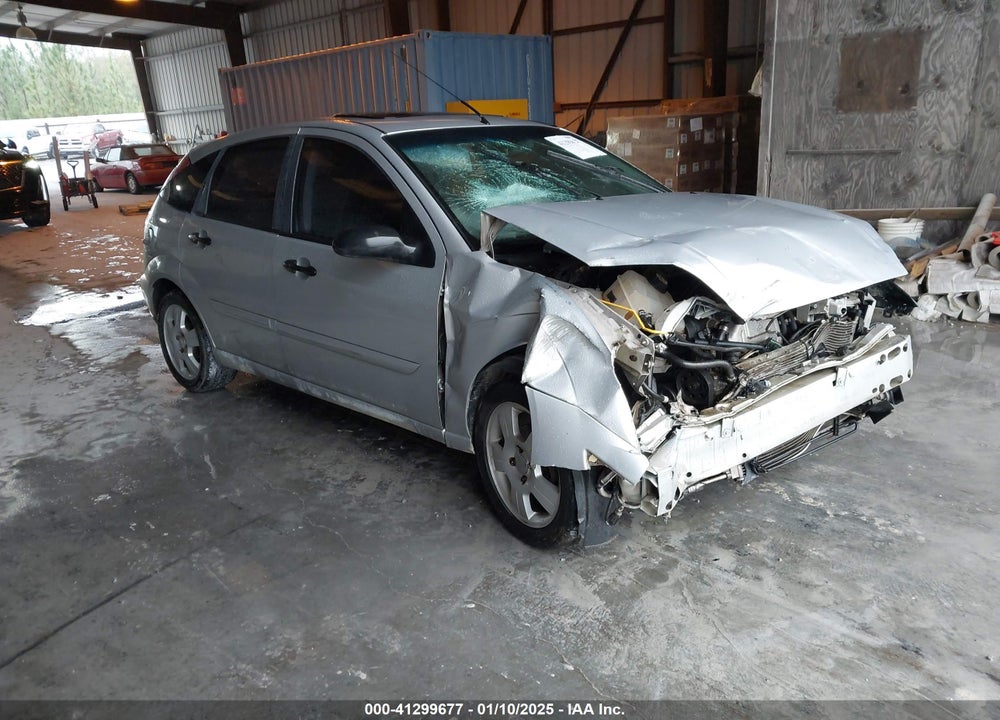 2003 FORD FOCUS ZX5 VIN: 3FAFP37343R194548