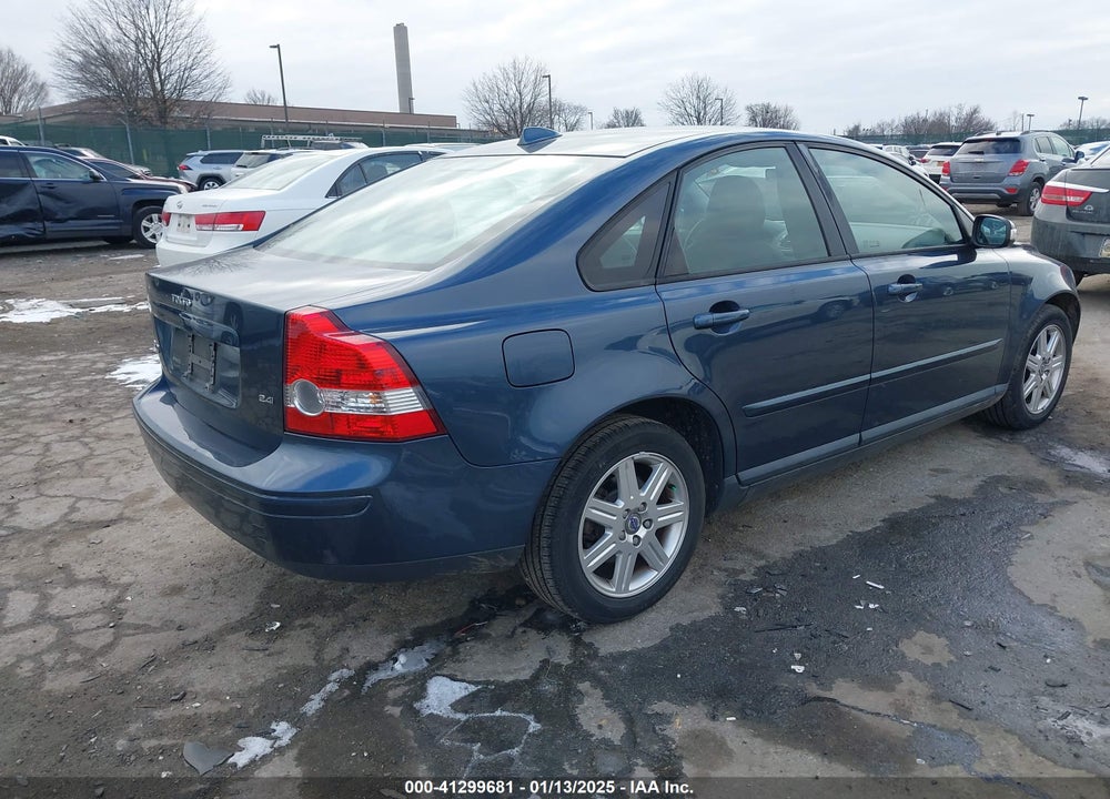 2007 VOLVO S40 2.4I VIN: YV1MS382872296588