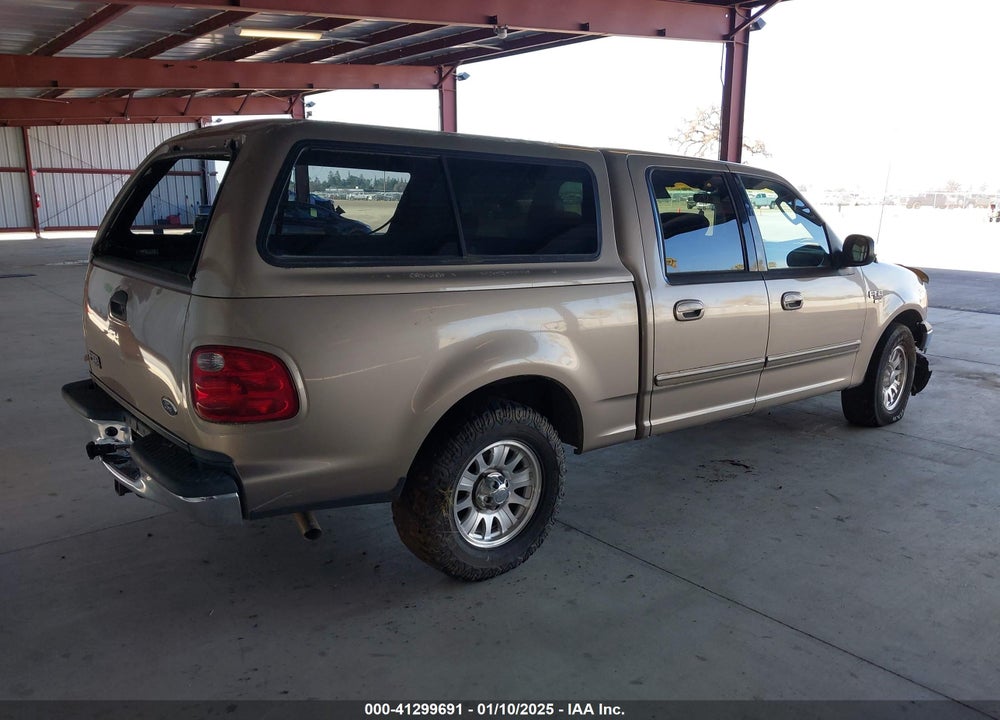 2002 FORD F-150 LARIAT/XLT VIN: 1FTRW07612KE10653