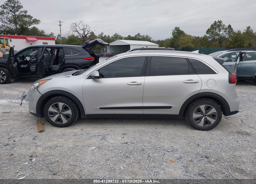 2017 KIA NIRO LX VIN: KNDCB3LC2H5048502