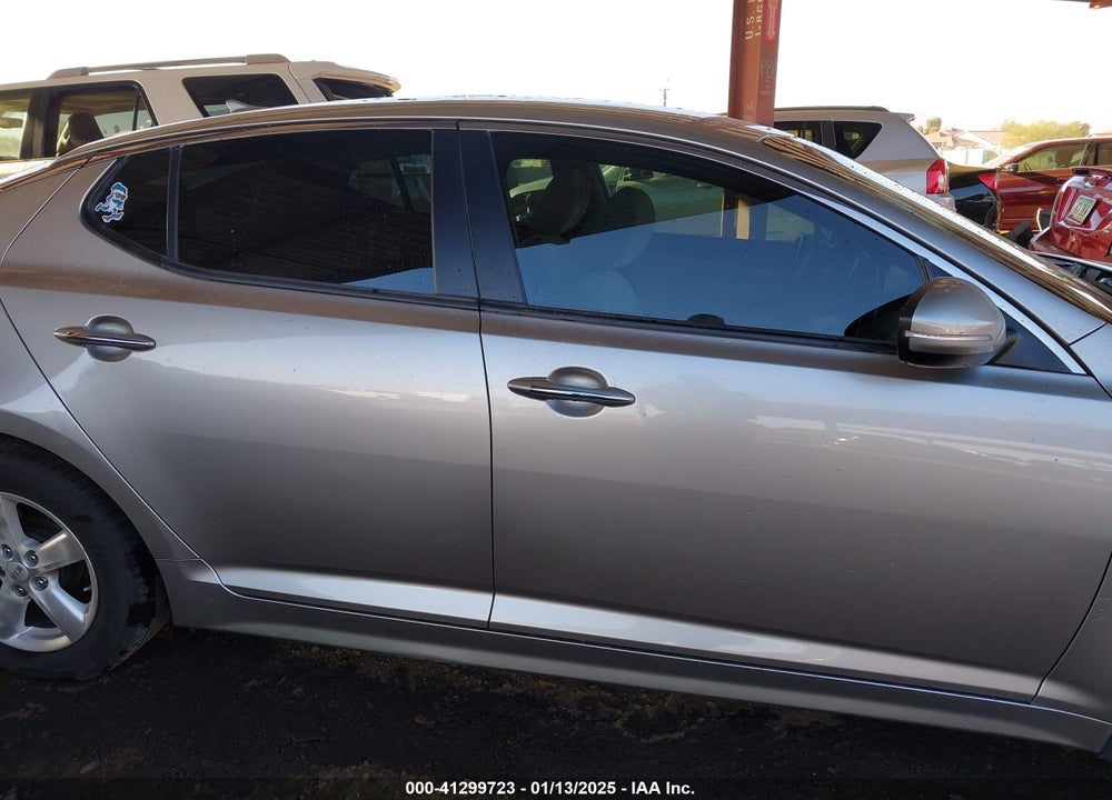 2015 KIA OPTIMA VIN: KNAGM4A79F5531065