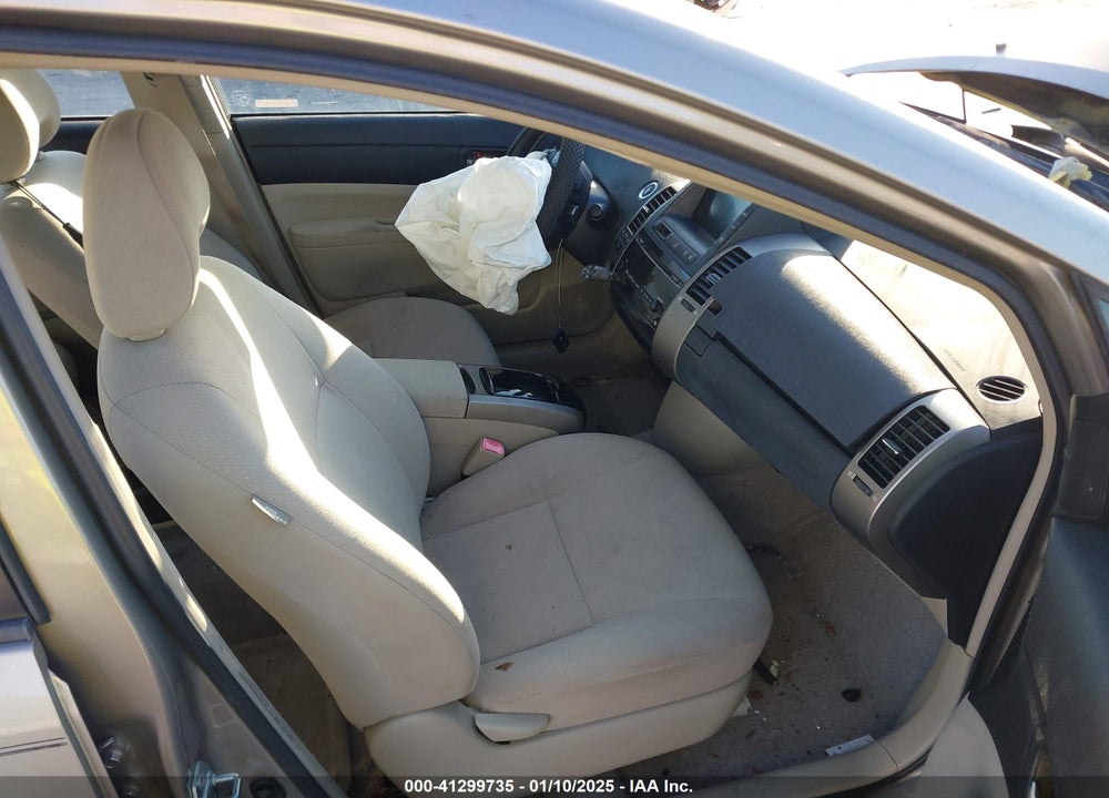 2009 TOYOTA PRIUS TOURING VIN: JTDKB20U693534679
