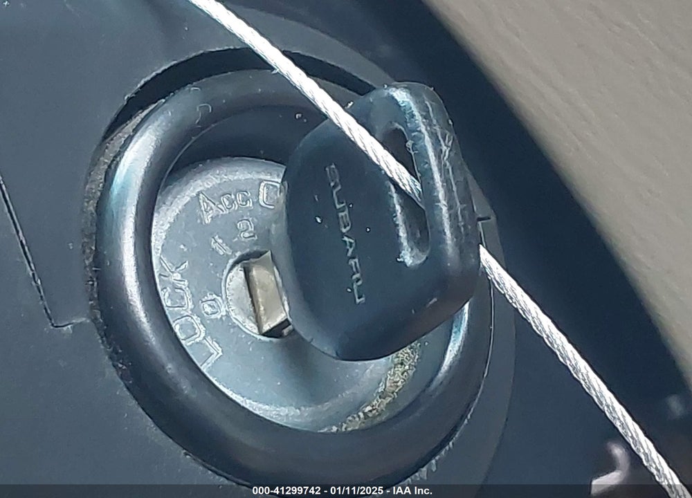 1998 SUBARU FORESTER L VIN: JF1SF6352WH764594