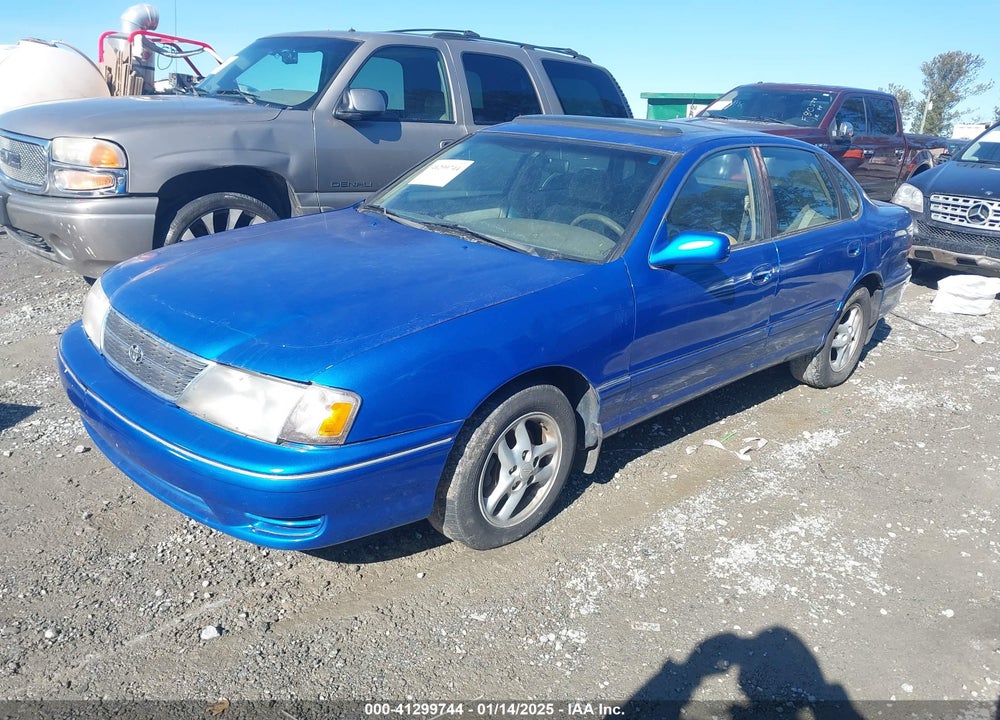 1999 TOYOTA AVALON XL VIN: 4T1BF18B8XU348257