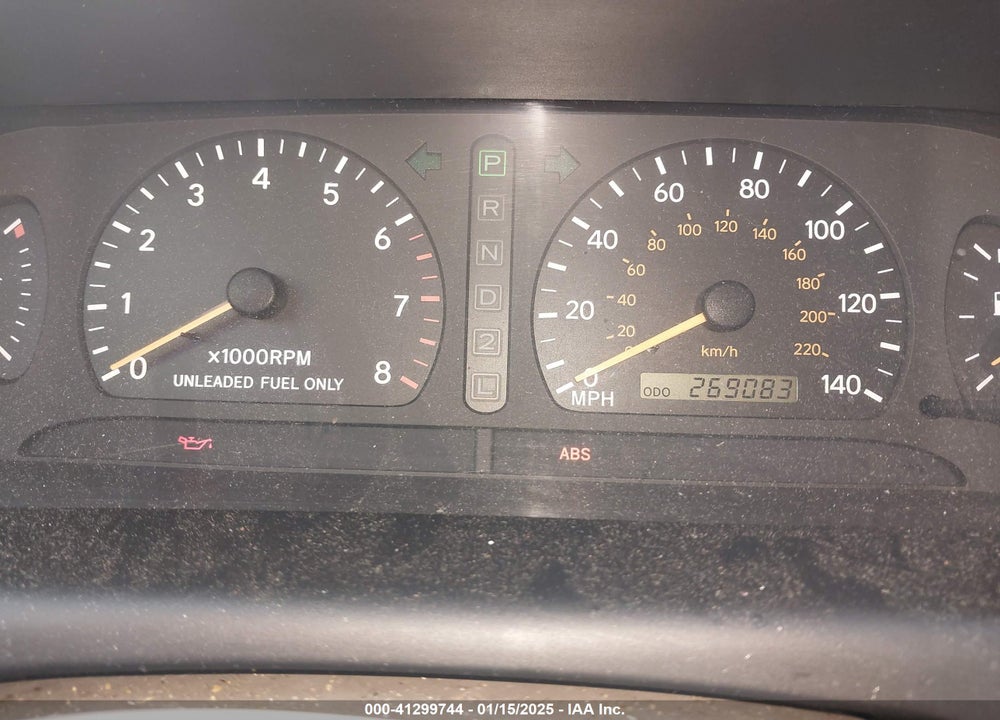 1999 TOYOTA AVALON XL VIN: 4T1BF18B8XU348257