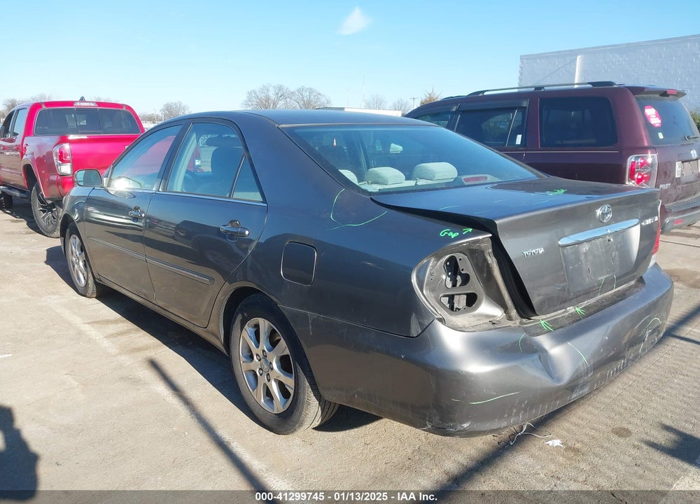 2005 TOYOTA CAMRY XLE VIN: 4T1BE32K45U974540