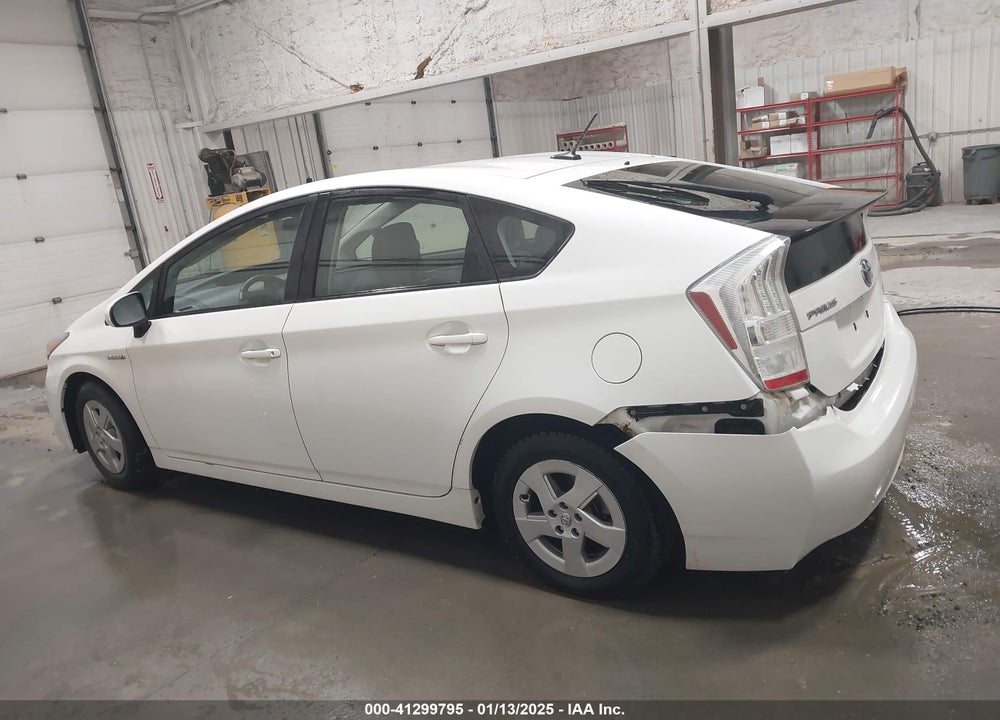 2010 TOYOTA PRIUS II VIN: JTDKN3DU5A0199573