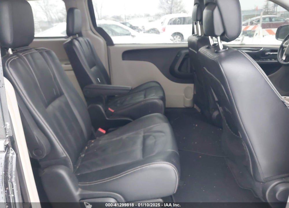 2014 CHRYSLER TOWN & COUNTRY TOURING VIN: 2C4RC1BG3ER387171