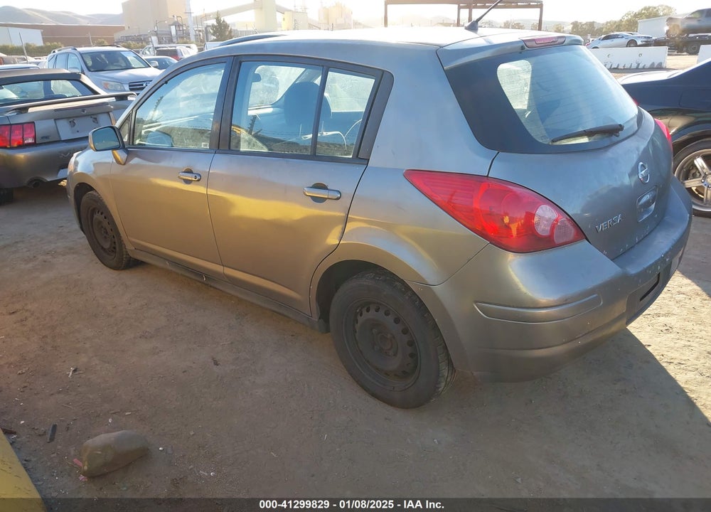2011 NISSAN VERSA VIN: 3N1BC1CP1BL385687