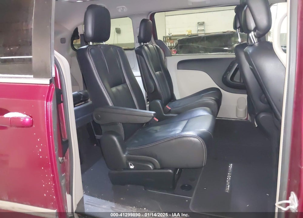 2015 CHRYSLER TOWN & COUNTRY TOURING VIN: 2C4RC1BG5FR534334