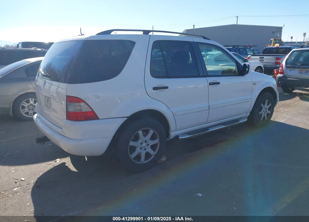 2000 MERCEDES-BENZ ML 430 VIN: 4JGAB72E7YA218678