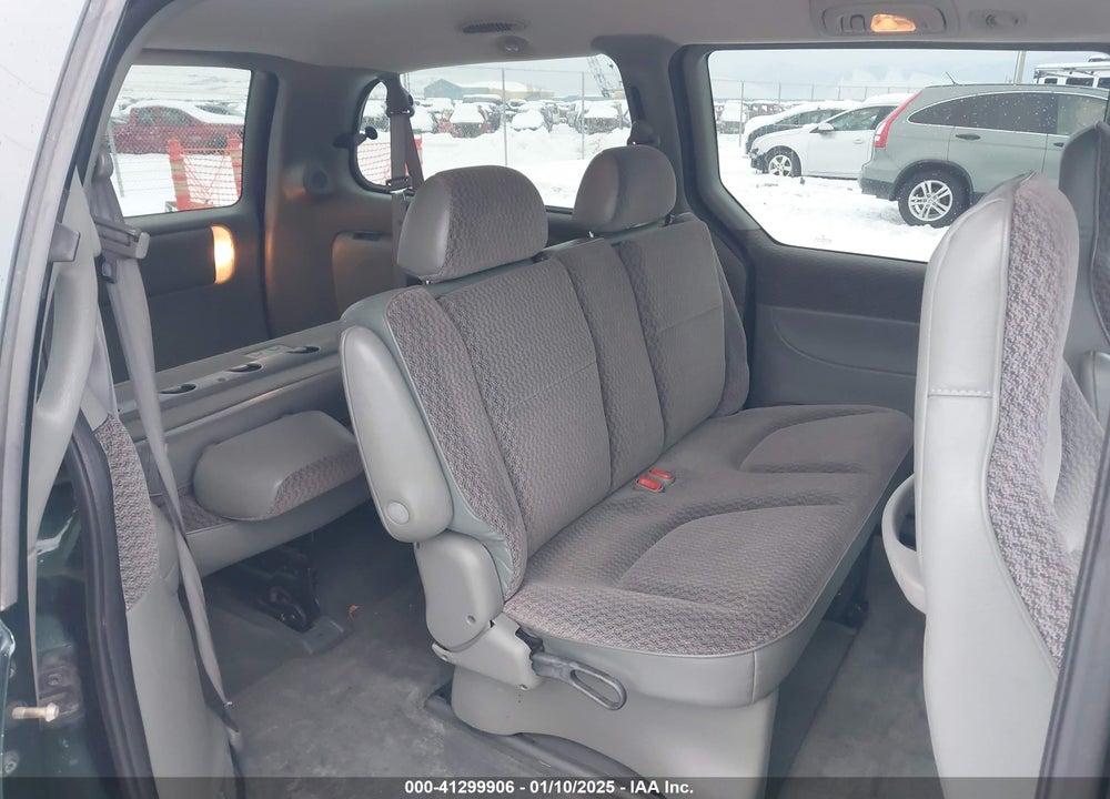 1999 DODGE GRAND CARAVAN SE VIN: 1B4GT44LXXB609853