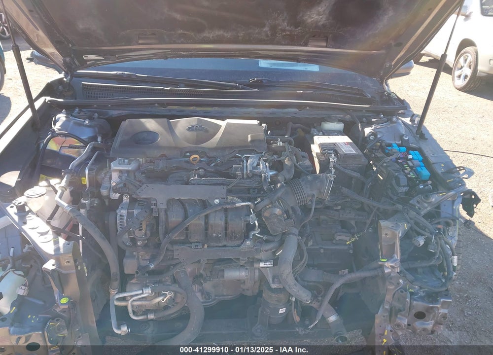 2018 TOYOTA CAMRY VIN: 4T1B11HK5JU115104