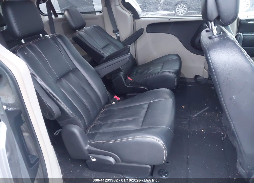 2016 CHRYSLER TOWN & COUNTRY TOURING VIN: 2C4RC1BG0GR133209