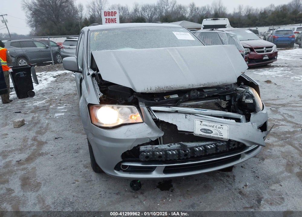 2016 CHRYSLER TOWN & COUNTRY TOURING VIN: 2C4RC1BG0GR133209