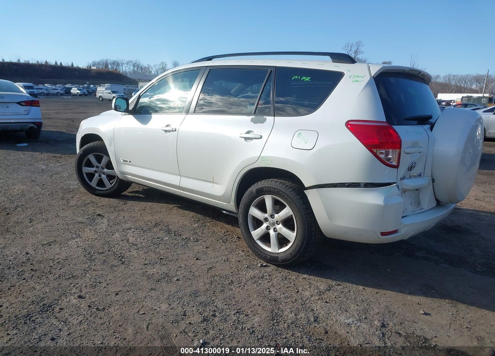 2007 TOYOTA RAV4 LIMITED VIN: JTMBD31V475107350